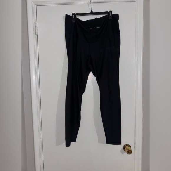 Old navy powersoft leggings - Picture 3 of 3